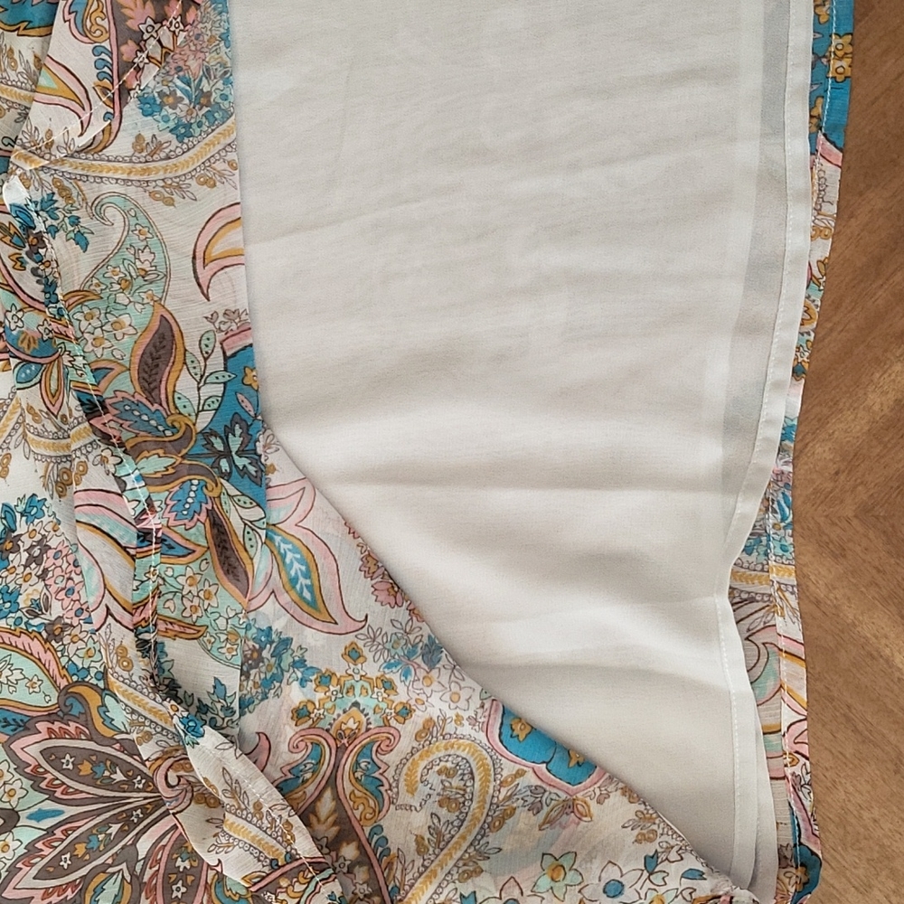 LOFT | Paisley Blouse - Picture 3 of 9